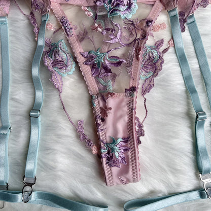Hot Sexy lingerie Embroidered patchwork straps erotic lingerie